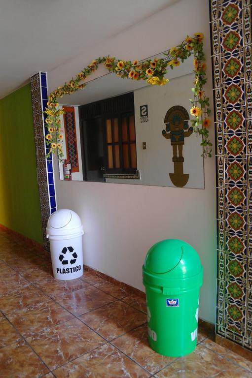 Hostal Iquique Lima Exterior foto