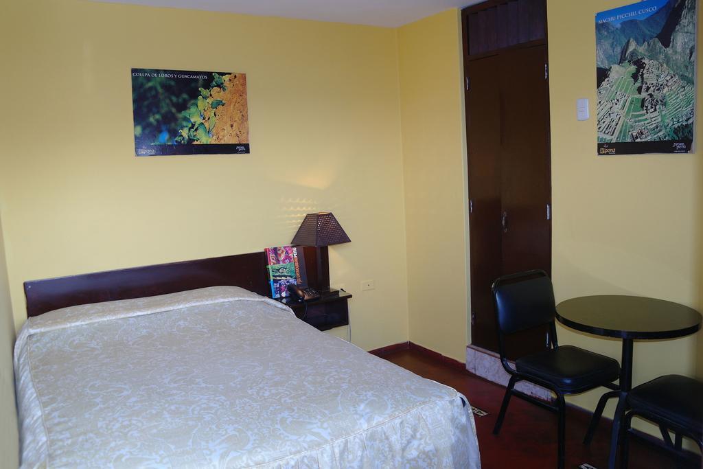 Hostal Iquique Lima Exterior foto